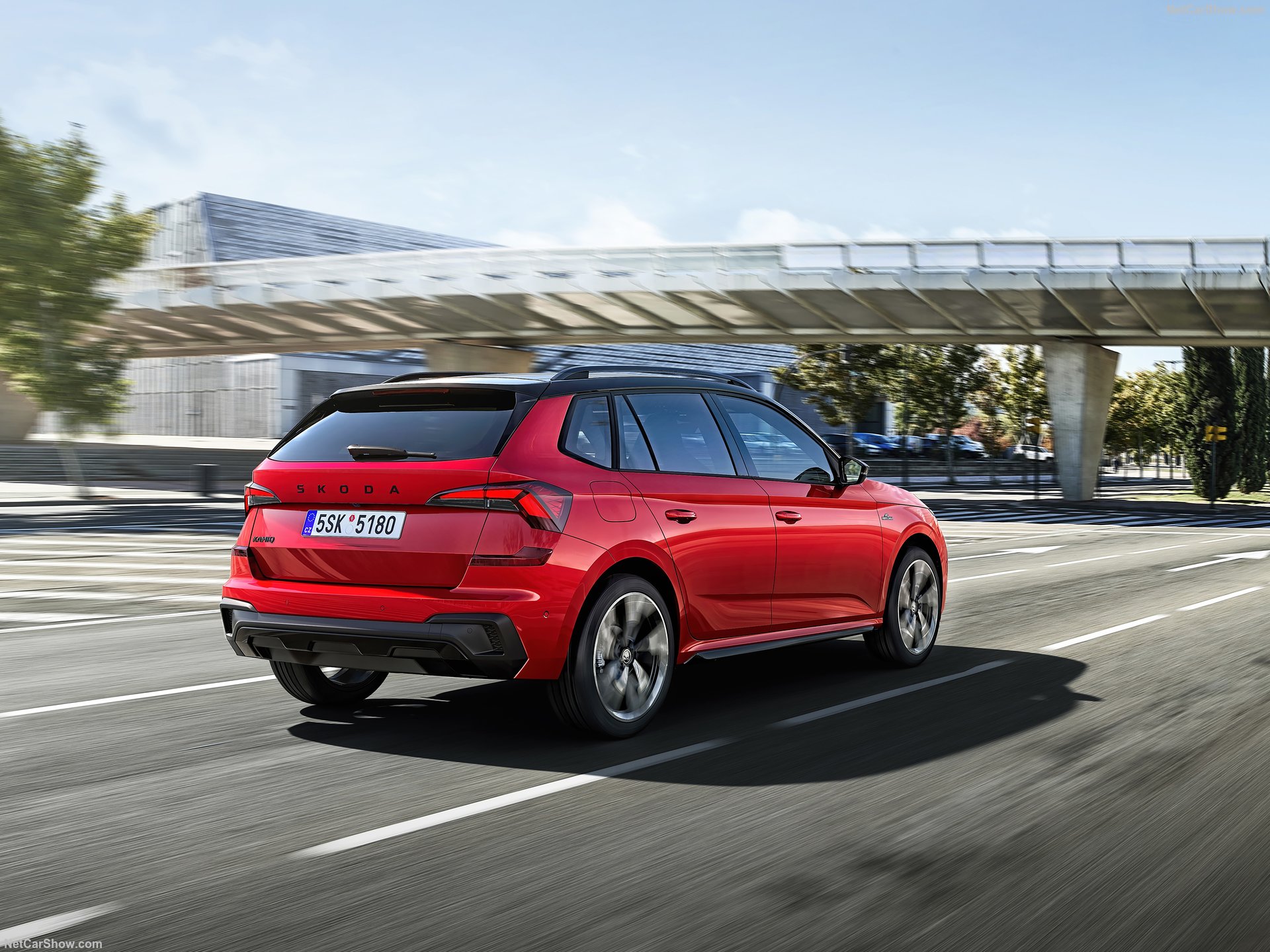 Skoda-Kamiq-2024-HD-8e0e1aa31b8997bf5b883c58fbd07219f54eacbd0