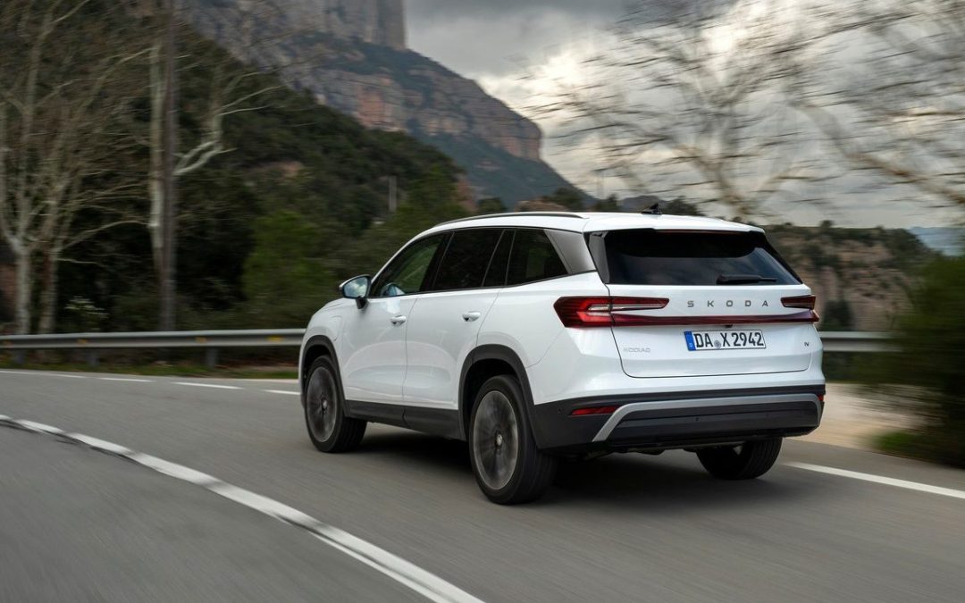 DÉCOUVREZ LE ŠKODA KODIAQ iV