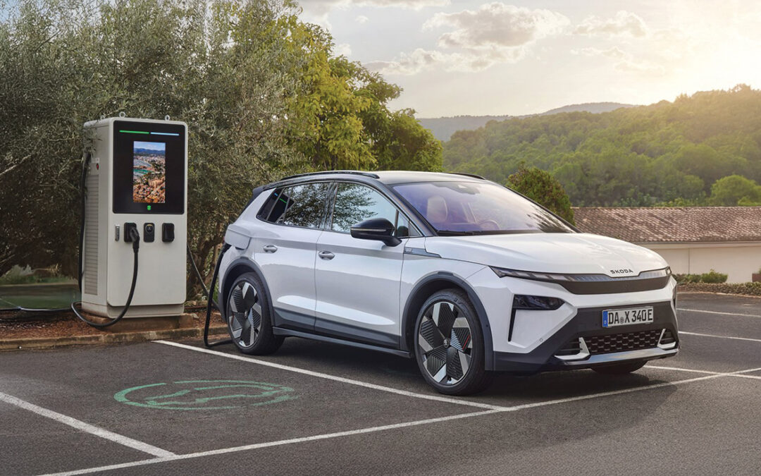 DÉCOUVREZ LE ŠKODA ELROQ À PARTIR DE 349 € / MOIS ET SANS APPORT !