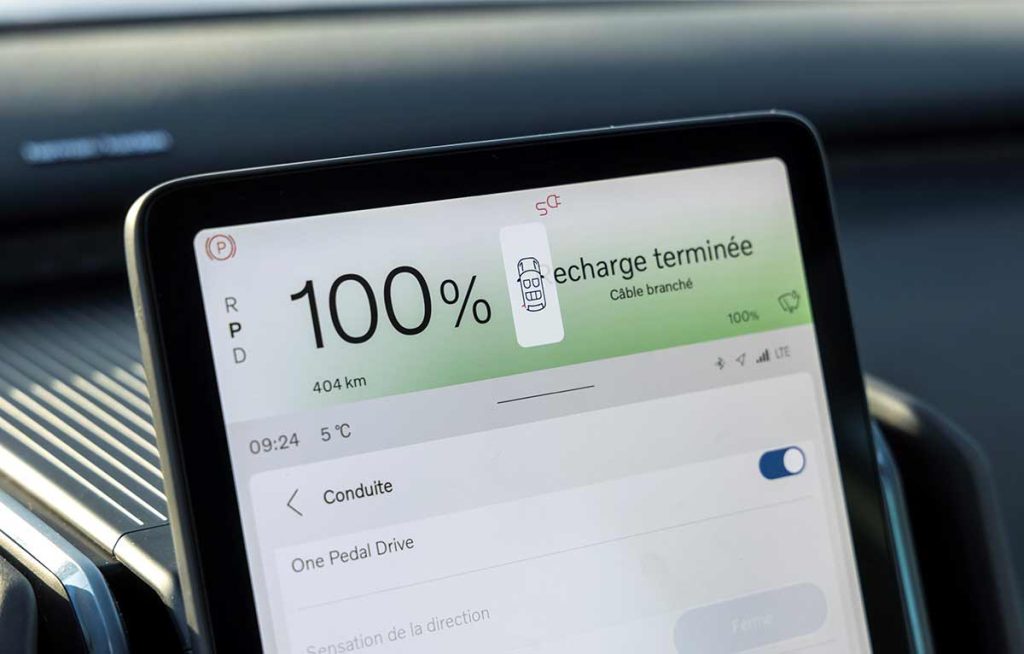 premiere voiture electrique volvo ex30