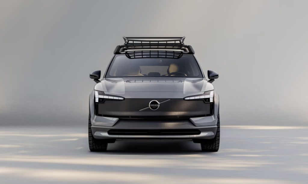 volvo ex30 cross country 2025