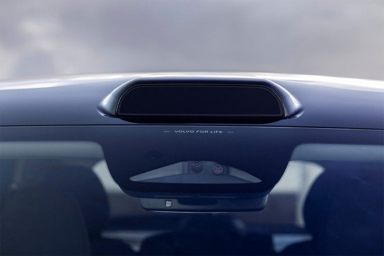Safe Space Technology : la sécurité selon Volvo
