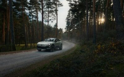 Le Volvo EX60 Cross Country est conçu pour sortir des sentiers battus