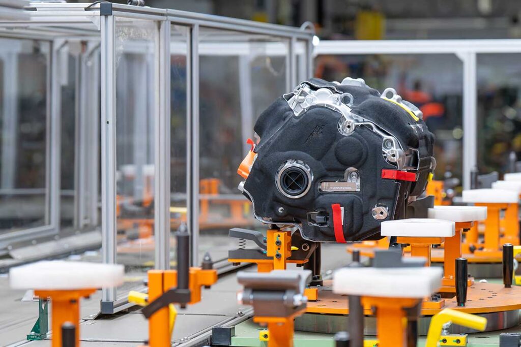 production nouveau volvo ex60