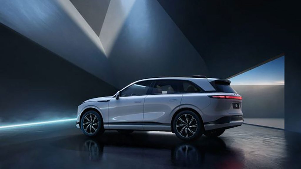 xpeng-g9-exterieur-borne-s5-xpeng