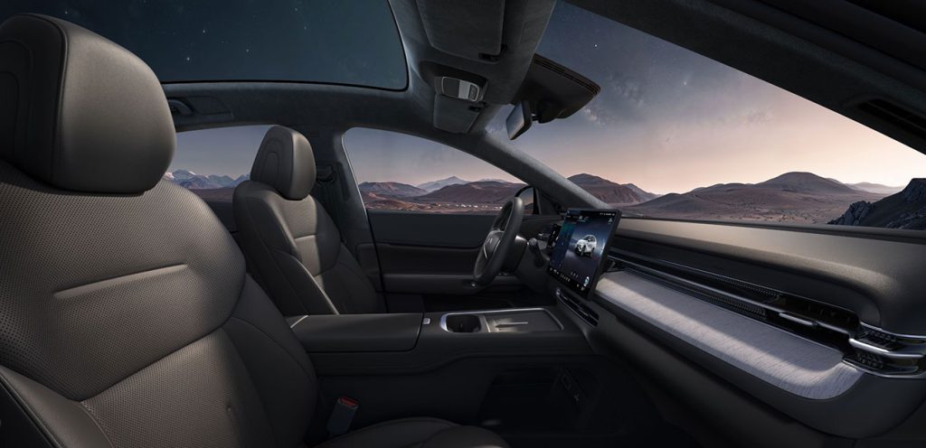 interieur-nouveau-xpeng-g6-gris-fonce